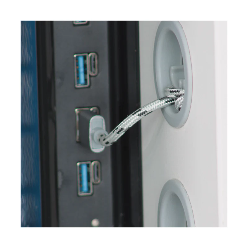 Lyte 10 - Single Door - USB C & USB A - Image 4